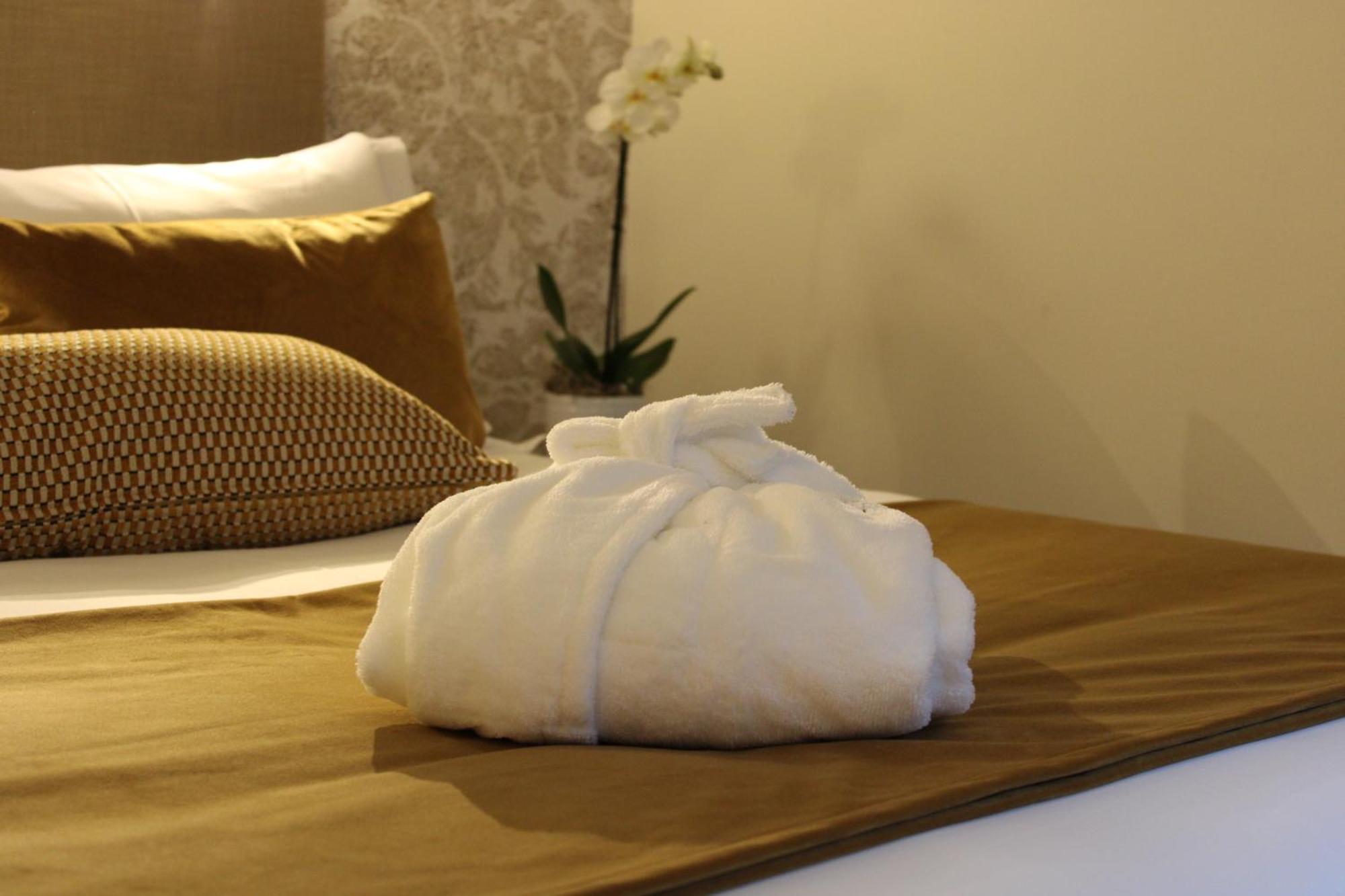Hotel La Truffe Noire 브리브라가야르드 외부 사진