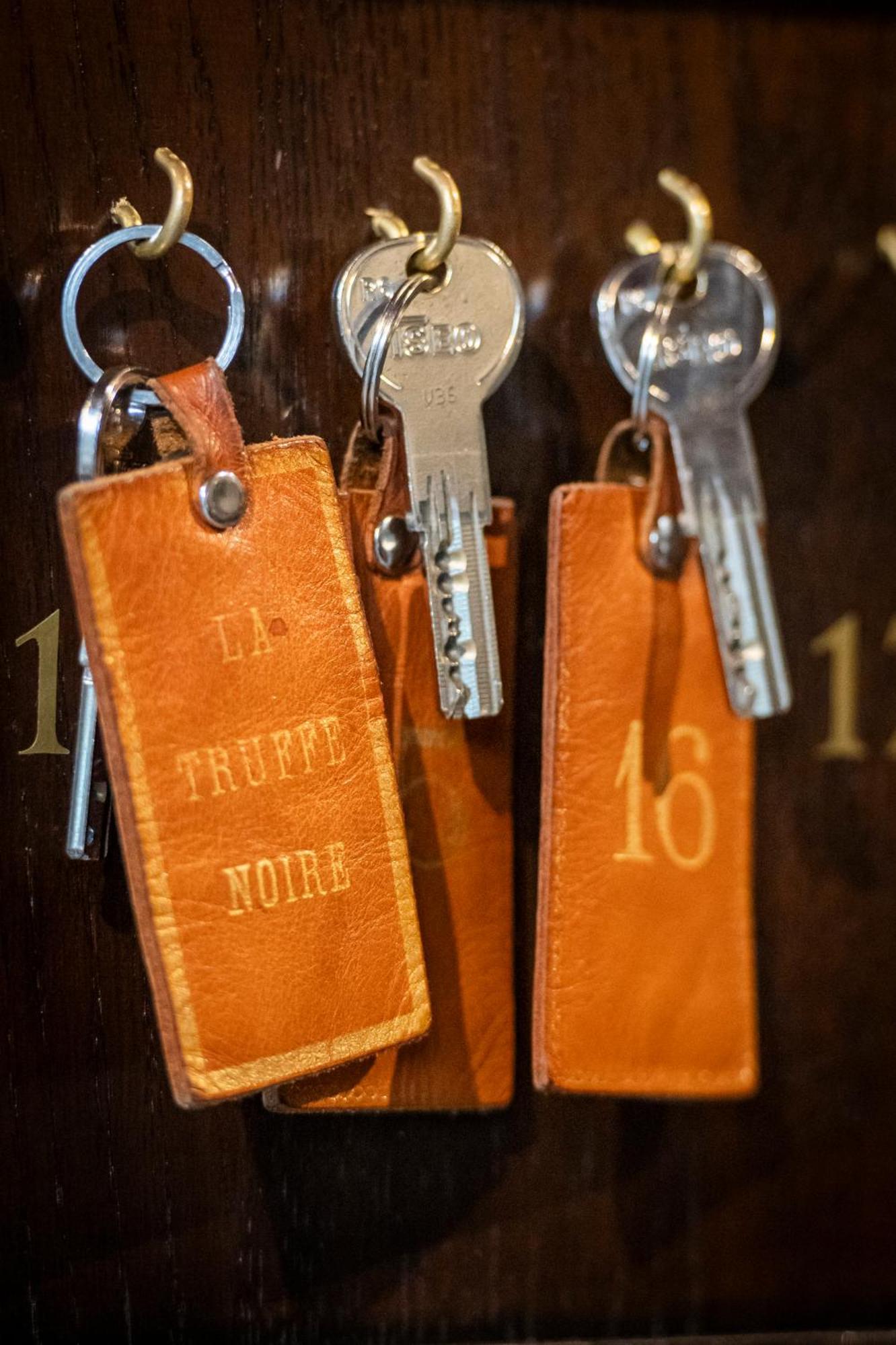 Hotel La Truffe Noire 브리브라가야르드 외부 사진