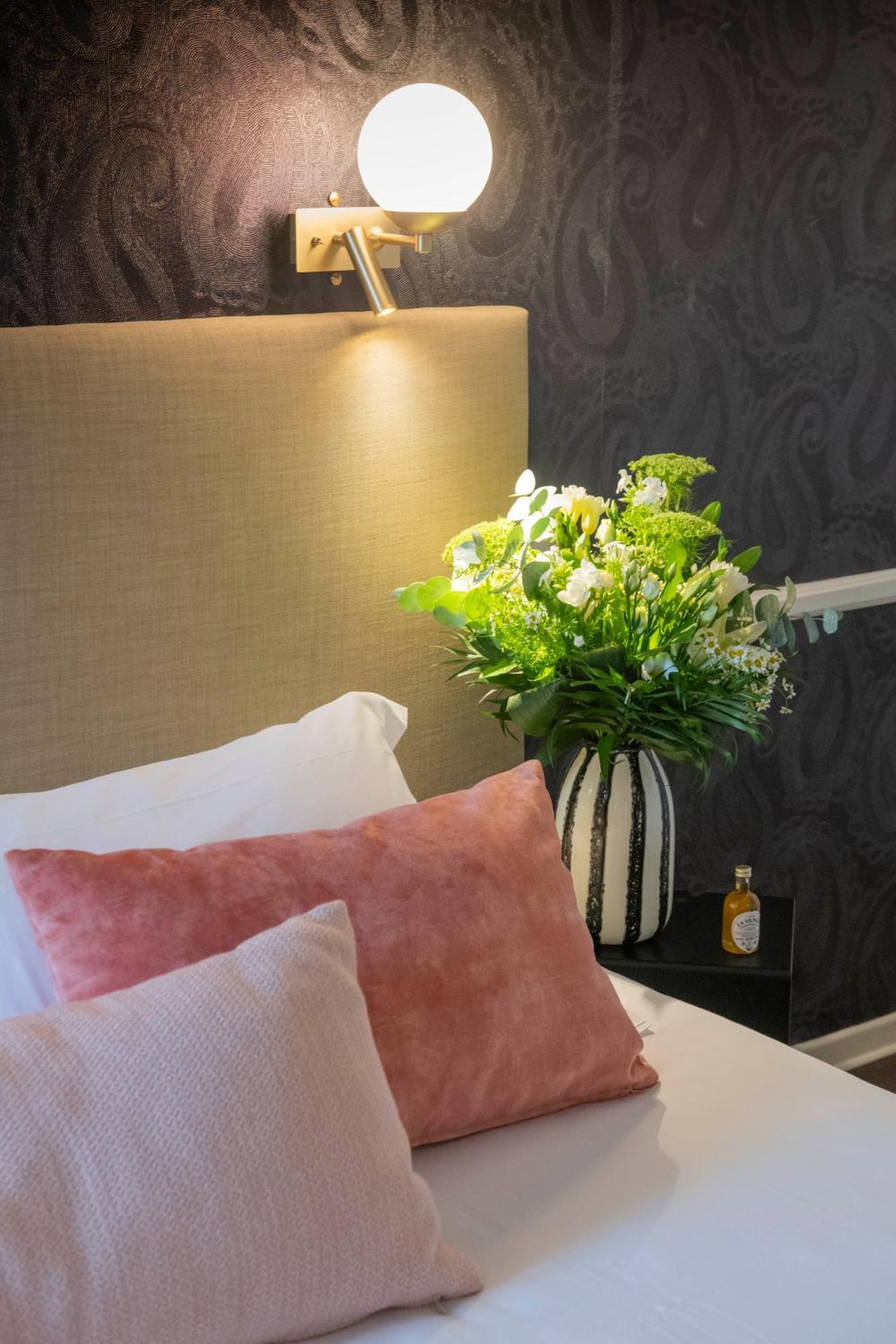 Hotel La Truffe Noire 브리브라가야르드 외부 사진
