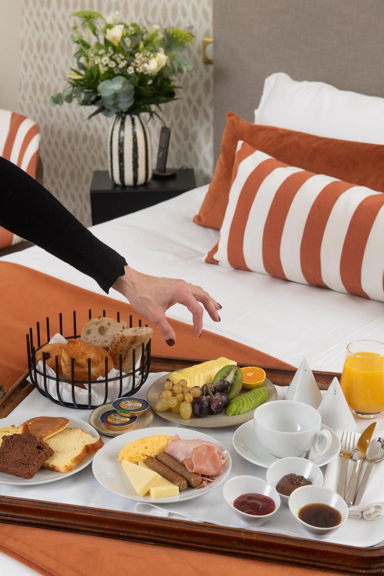Hotel La Truffe Noire 브리브라가야르드 외부 사진